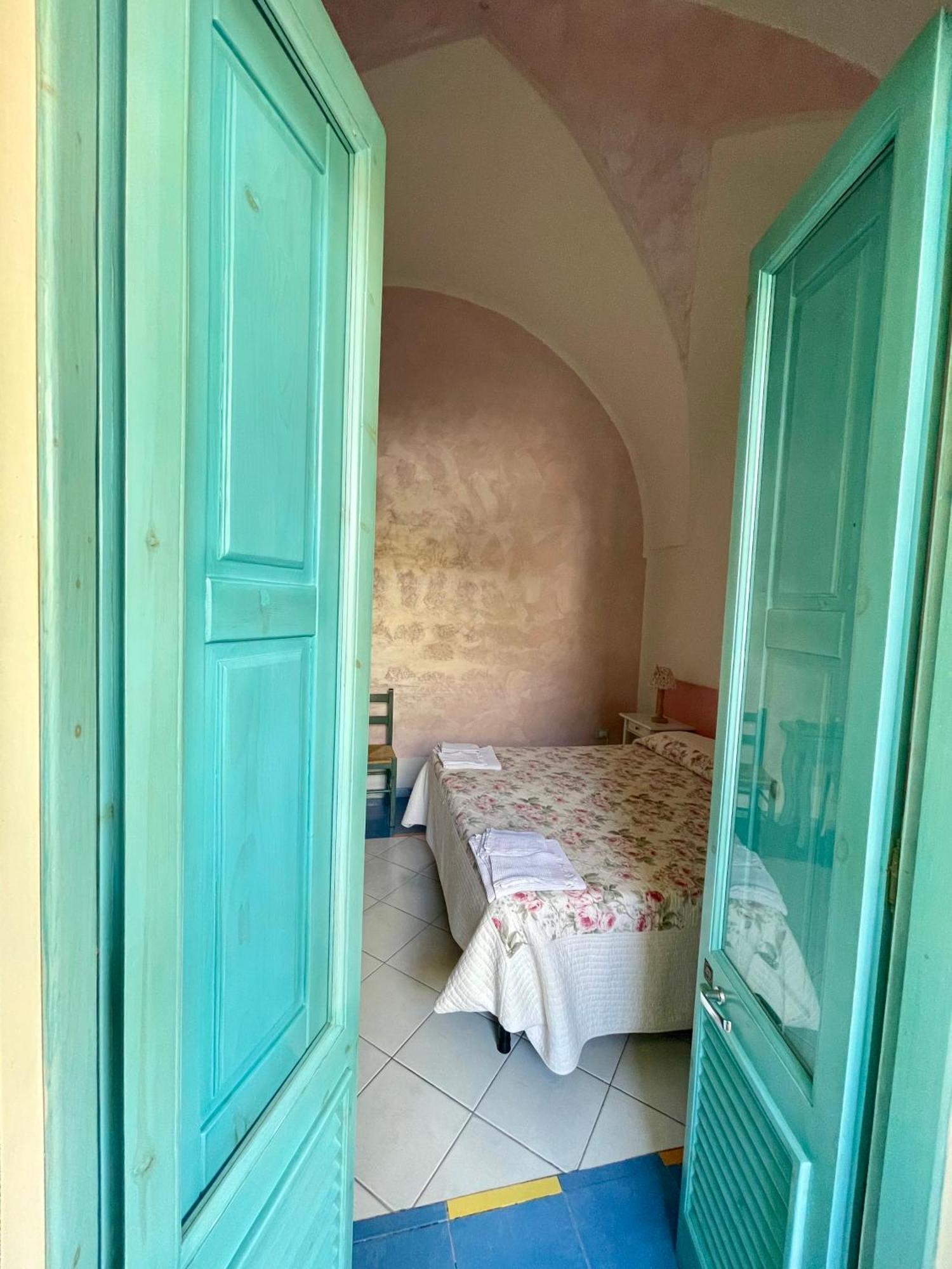 Araucaria Bed & Breakfast Torre San Giovanni Ugento Ngoại thất bức ảnh