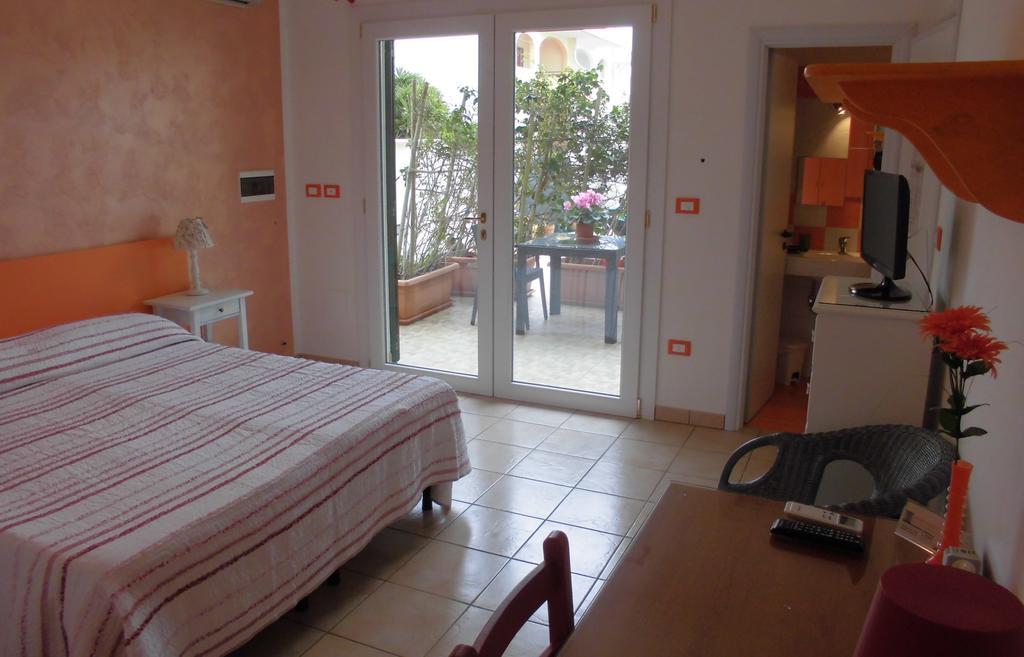 Araucaria Bed & Breakfast Torre San Giovanni Ugento Phòng bức ảnh