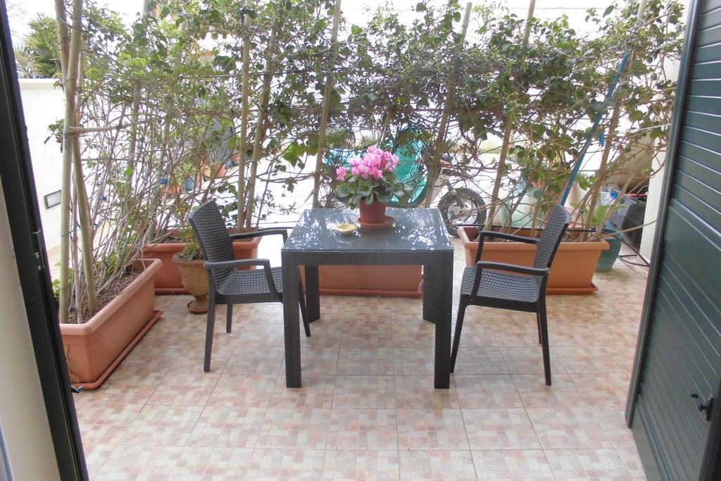 Araucaria Bed & Breakfast Torre San Giovanni Ugento Phòng bức ảnh